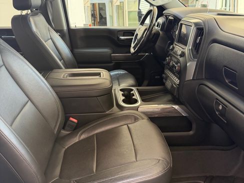 Used 2020 Chevrolet Silverado 2500 LTZ w/ LTZ Premium Package image 6