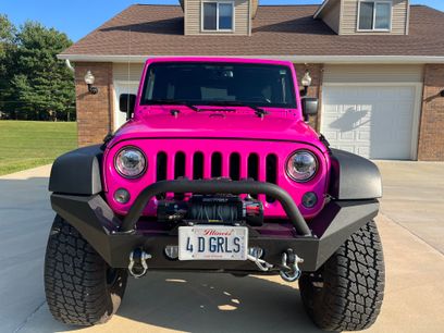 Used 2017 Jeep Wrangler Unlimited Rubicon w/ Connectivity Group