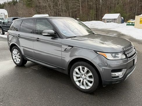Used 2017 Land Rover Range Rover Sport HSE image 2