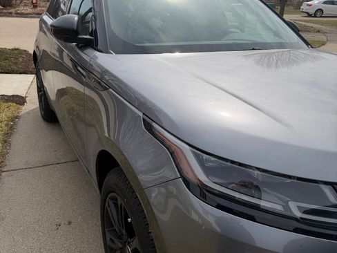 Used 2023 Land Rover Range Rover Velar S image 13