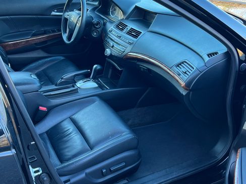 Used 2012 Honda Accord EX-L image 9