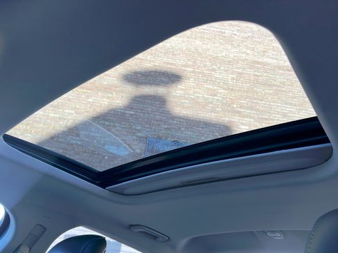 Used 2014 Ford Fusion Titanium image 11