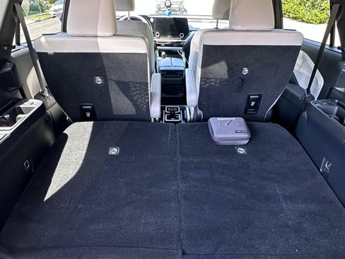 Used 2026 Lexus TX 350 AWD w/ Technology Package image 16