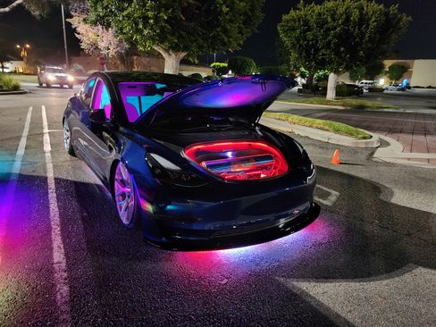 Used 2022 Tesla Model 3 Long Range image 12