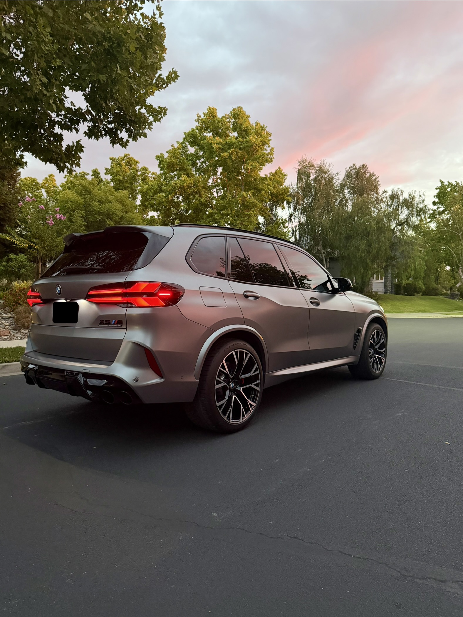 Used 2024 BMW X5 M Competition w/ Executive Package AWD/4WD image 6