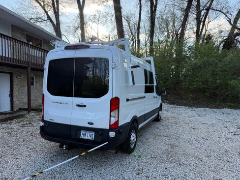 Used 2023 Ford Transit 250 Medium Roof w/ Ambulance Prep Package image 8