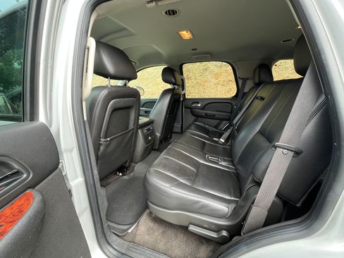 Used 2011 Chevrolet Tahoe LT AWD/4WD image 23