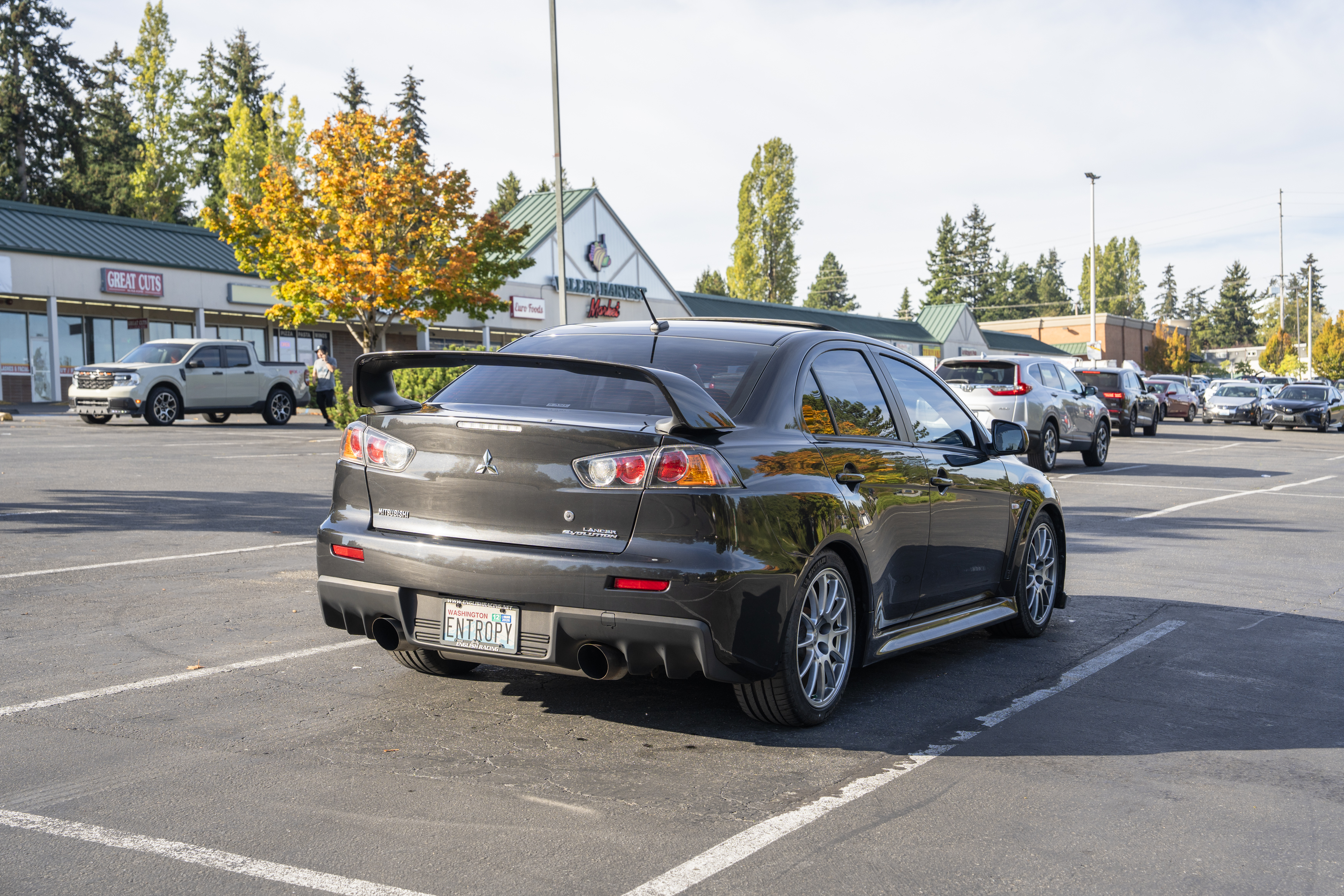 Used 2011 Mitsubishi Lancer Evolution GSR AWD/4WD image 2