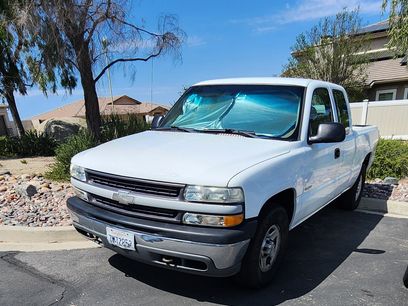 Used 2001 Chevrolet Silverado 1500 4x4 Extended Cab w/ Firm Ride Suspension Pkg