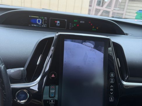 Used 2018 Toyota Prius Prime Advanced FWD image 5