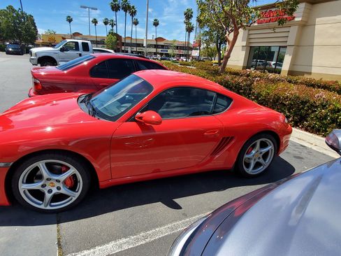 Used 2008 Porsche Cayman S Sport image 2