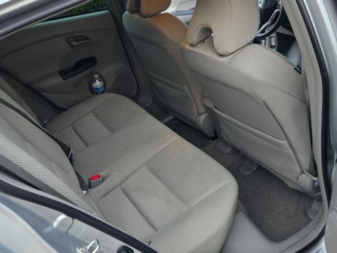 Used 2010 Honda Insight EX image 8