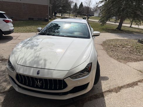 Used 2018 Maserati Ghibli S Q4 image 1
