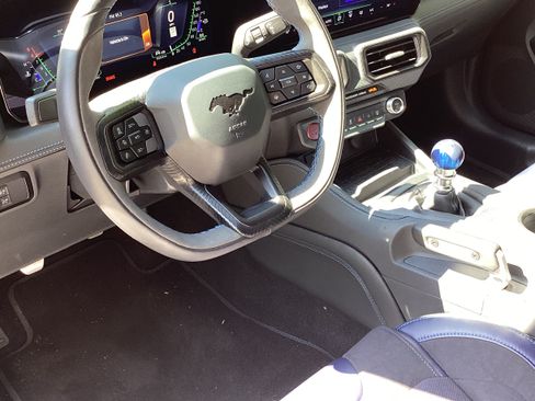 Used 2024 Ford Mustang Dark Horse RWD image 9