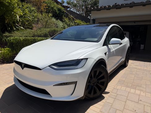 Used 2022 Tesla Model X AWD/4WD image 1