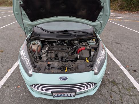 Used 2017 Ford Fiesta SE image 16