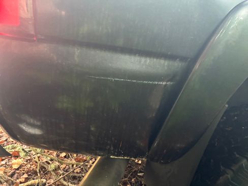 Used 2004 Chevrolet Silverado 2500 LS w/ Heavy-Duty Power Package image 8