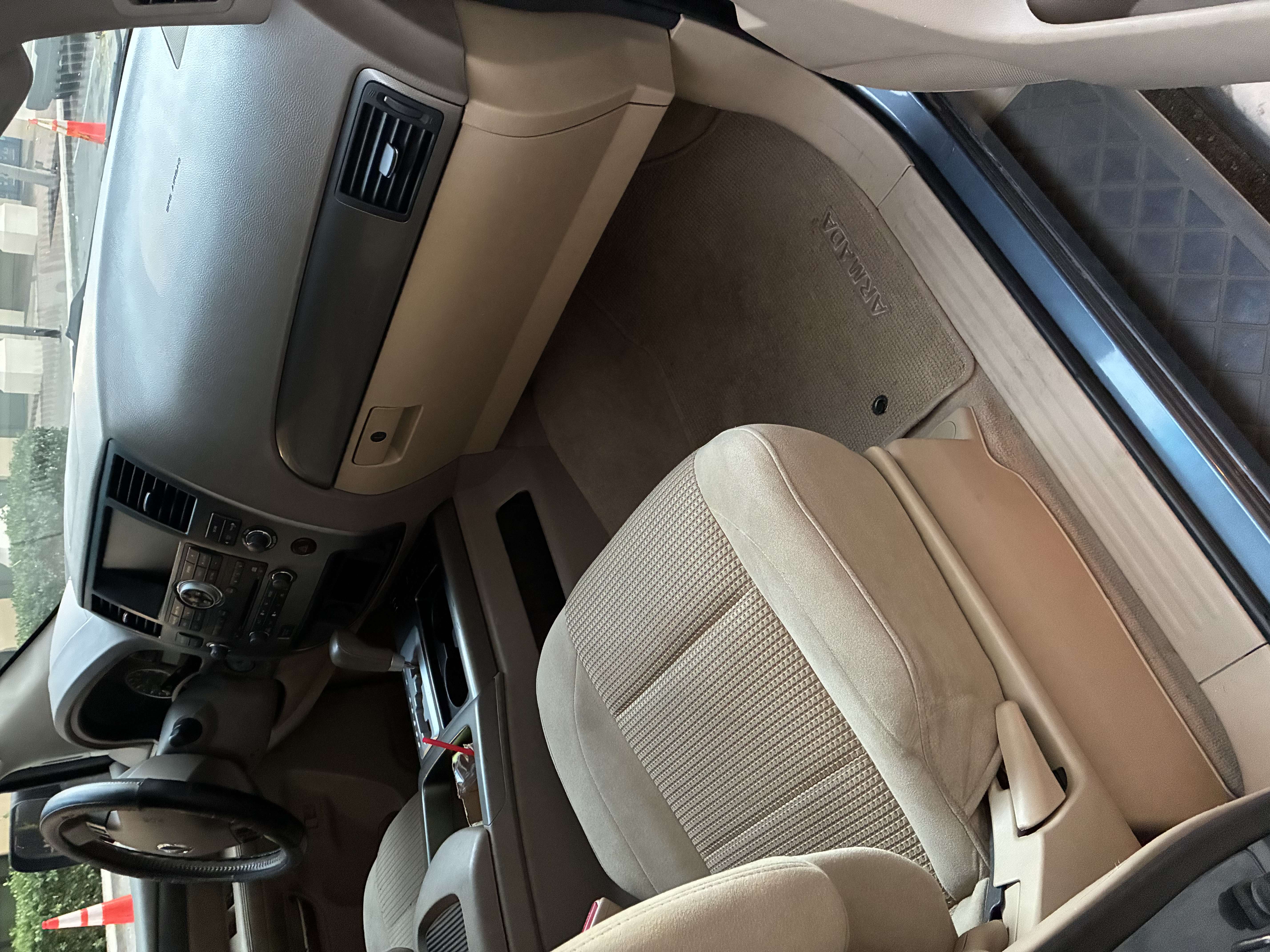 Used 2012 Nissan Armada SV RWD image 10