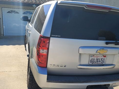 Used 2011 Chevrolet Tahoe LS image 25