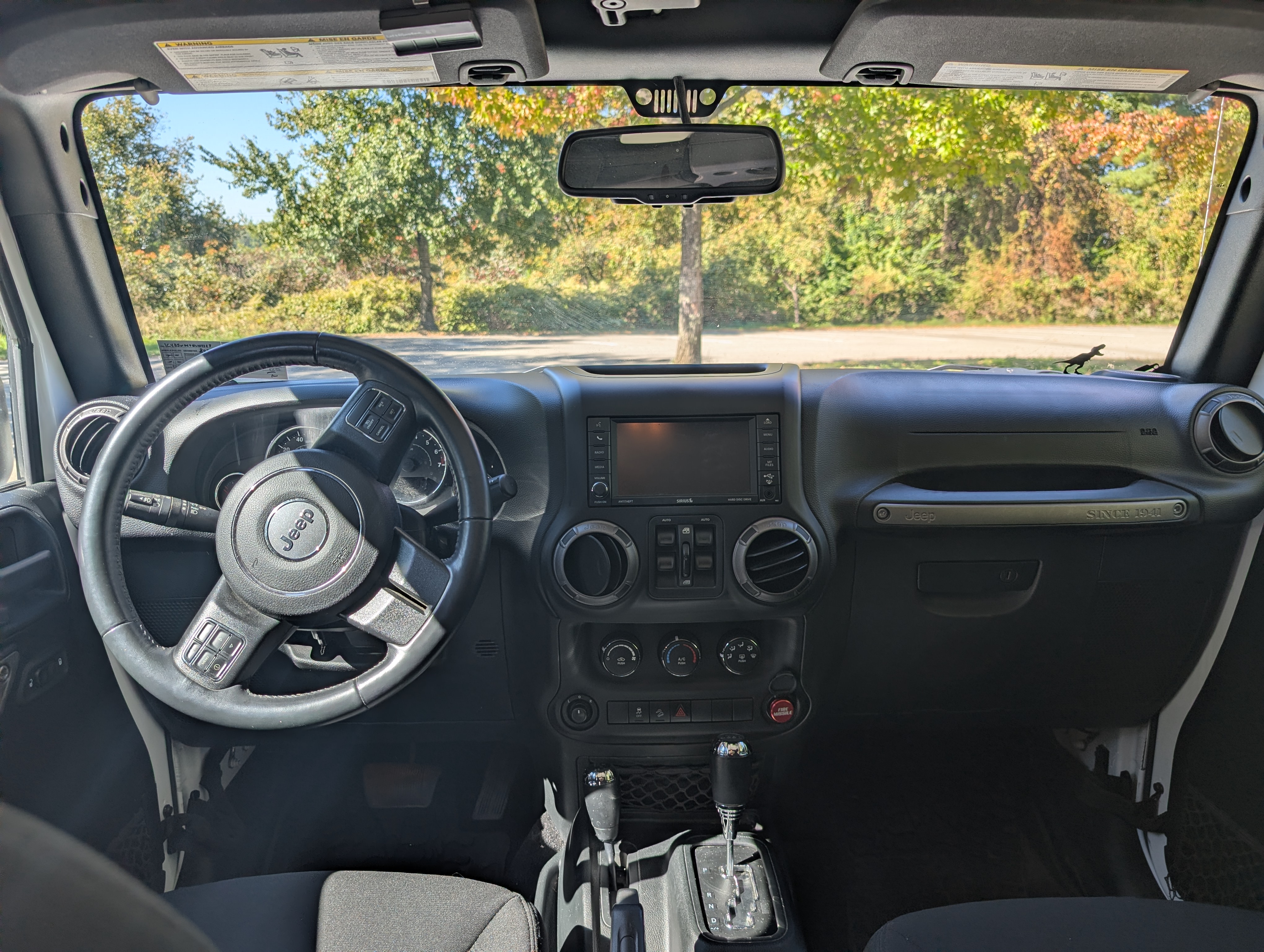 Used 2017 Jeep Wrangler Unlimited Sport w/ Quick Order Package 24S AWD/4WD image 11