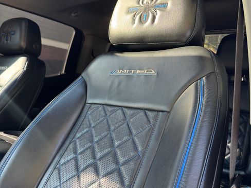 Used 2020 Chevrolet Silverado 1500 LTZ w/ LTZ Premium Package image 21