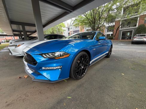 Used 2020 Ford Mustang GT RWD image 8