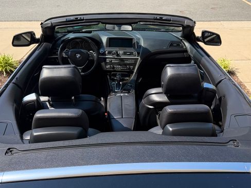 Used 2012 BMW 650i Convertible RWD image 9