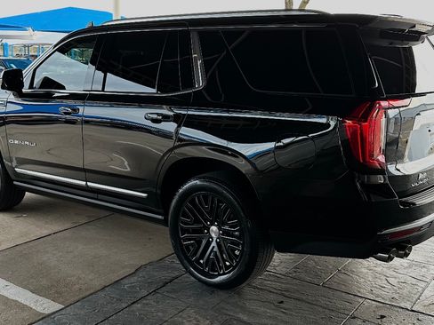 Used 2023 GMC Yukon Denali w/ Denali Reserve Package image 1
