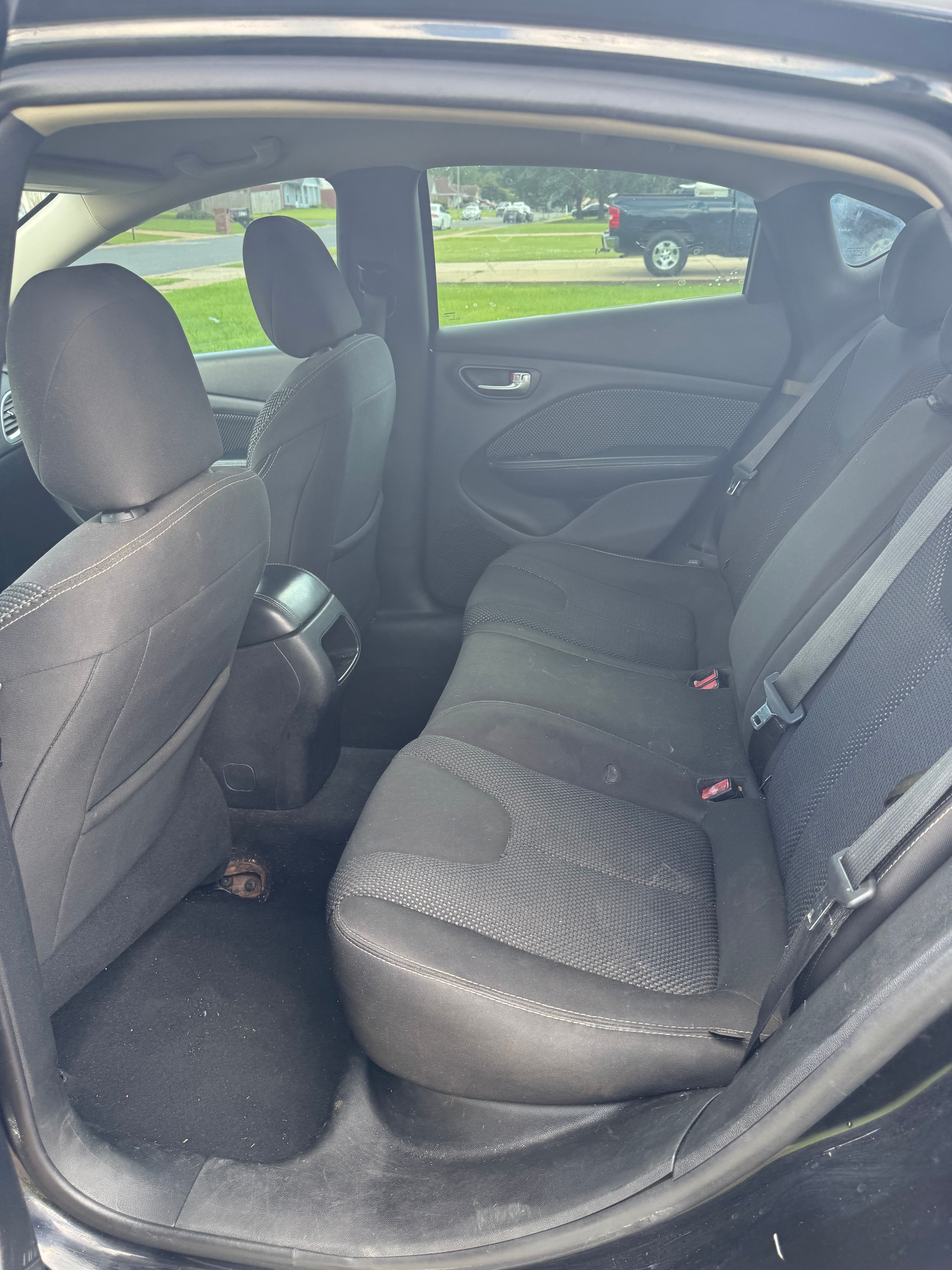 Used 2015 Dodge Dart SXT FWD image 9