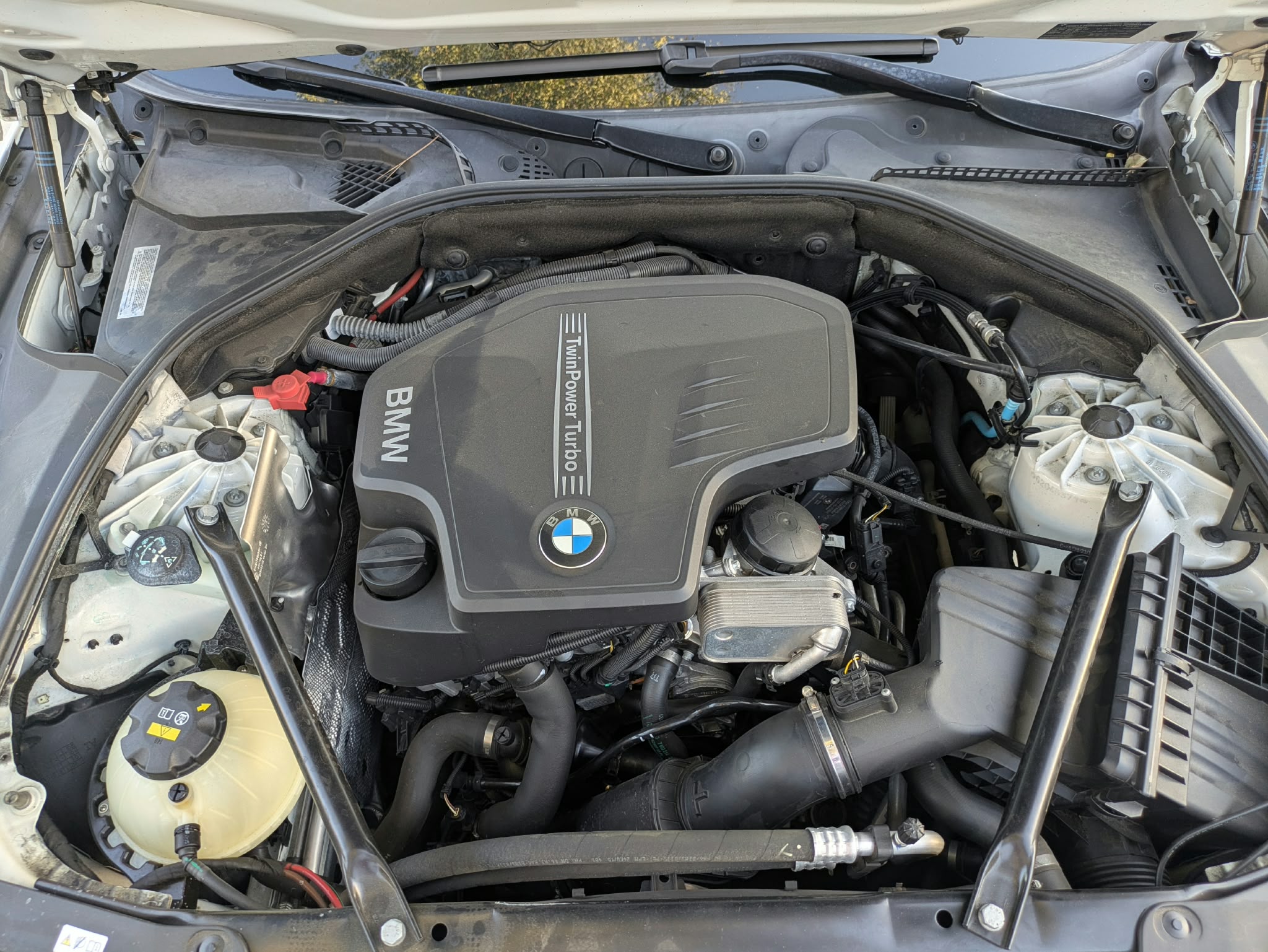 Used 2016 BMW 528i Sedan RWD image 17