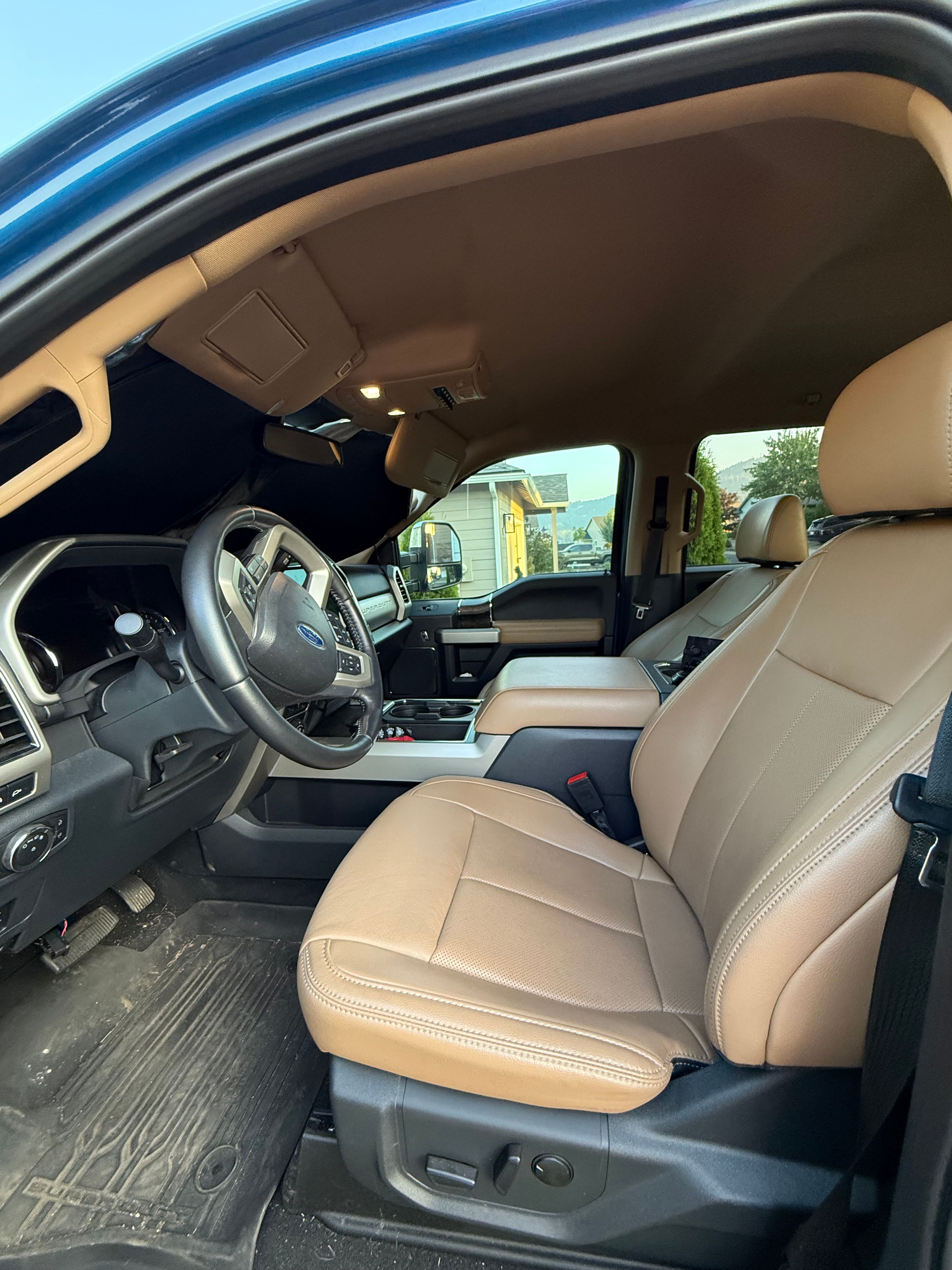 Used 2022 Ford F250 Lariat w/ Chrome Package AWD/4WD image 2