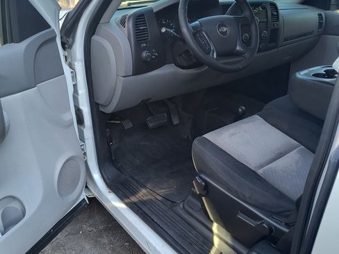 Used 2007 Chevrolet Silverado 1500 W/T image 13