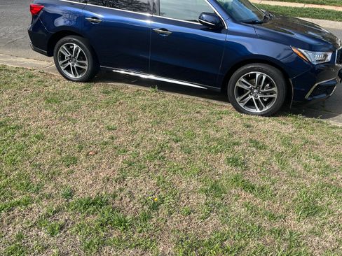 Used 2017 Acura MDX SH-AWD w/ Advance Package image 1