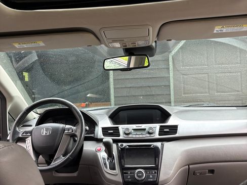 Used 2015 Honda Odyssey EX-L image 5