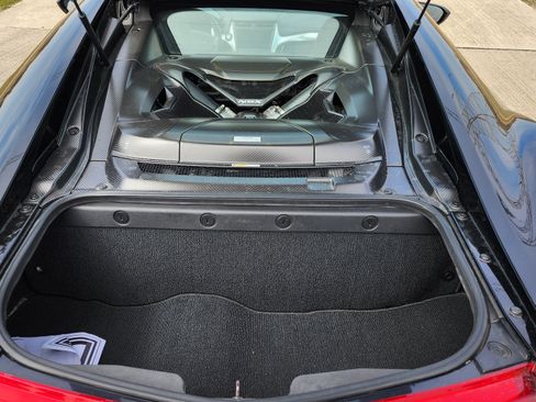 Used 2017 Acura NSX image 16