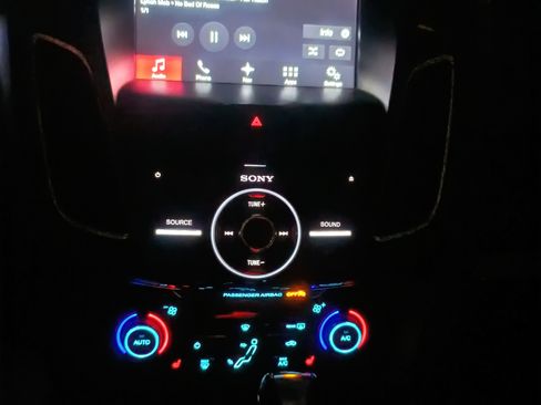 Used 2017 Ford Focus Electric Hatchback FWD image 9