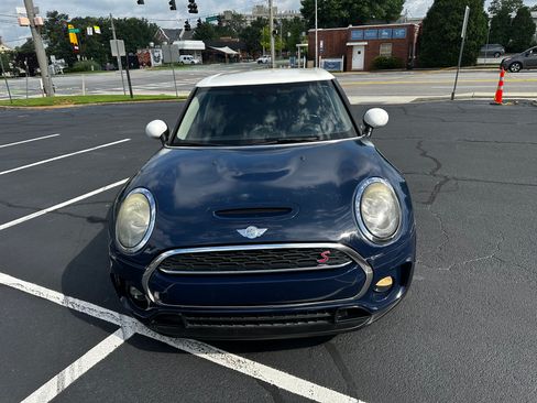 Used 2017 MINI Cooper Clubman S FWD image 4