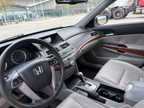Used 2011 Honda Accord EX-L image 4
