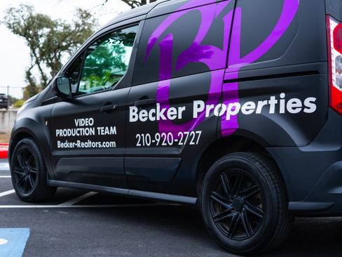 Used 2016 Ford Transit Connect XL image 12