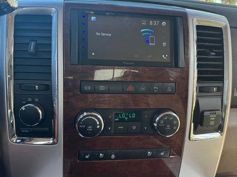 Used 2011 RAM 2500 Laramie AWD/4WD image 5