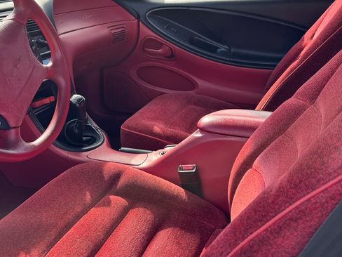 Used 1994 Ford Mustang Convertible image 10