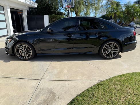 Used 2017 Audi S6 Premium Plus w/ Driver Assistance Package image 6