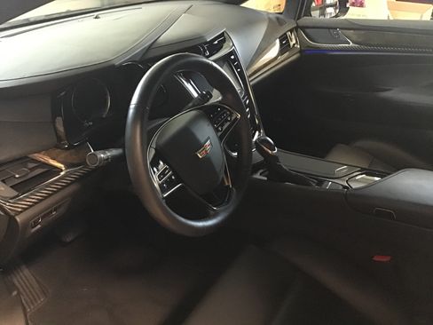 Used 2016 Cadillac ELR w/ Performance Package image 10