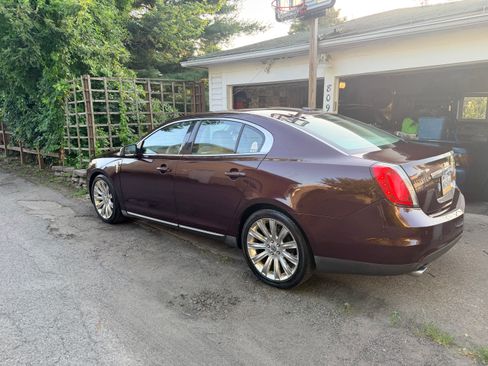 Used 2011 Lincoln MKS AWD w/ 102A Rapid Spec Order Code image 4