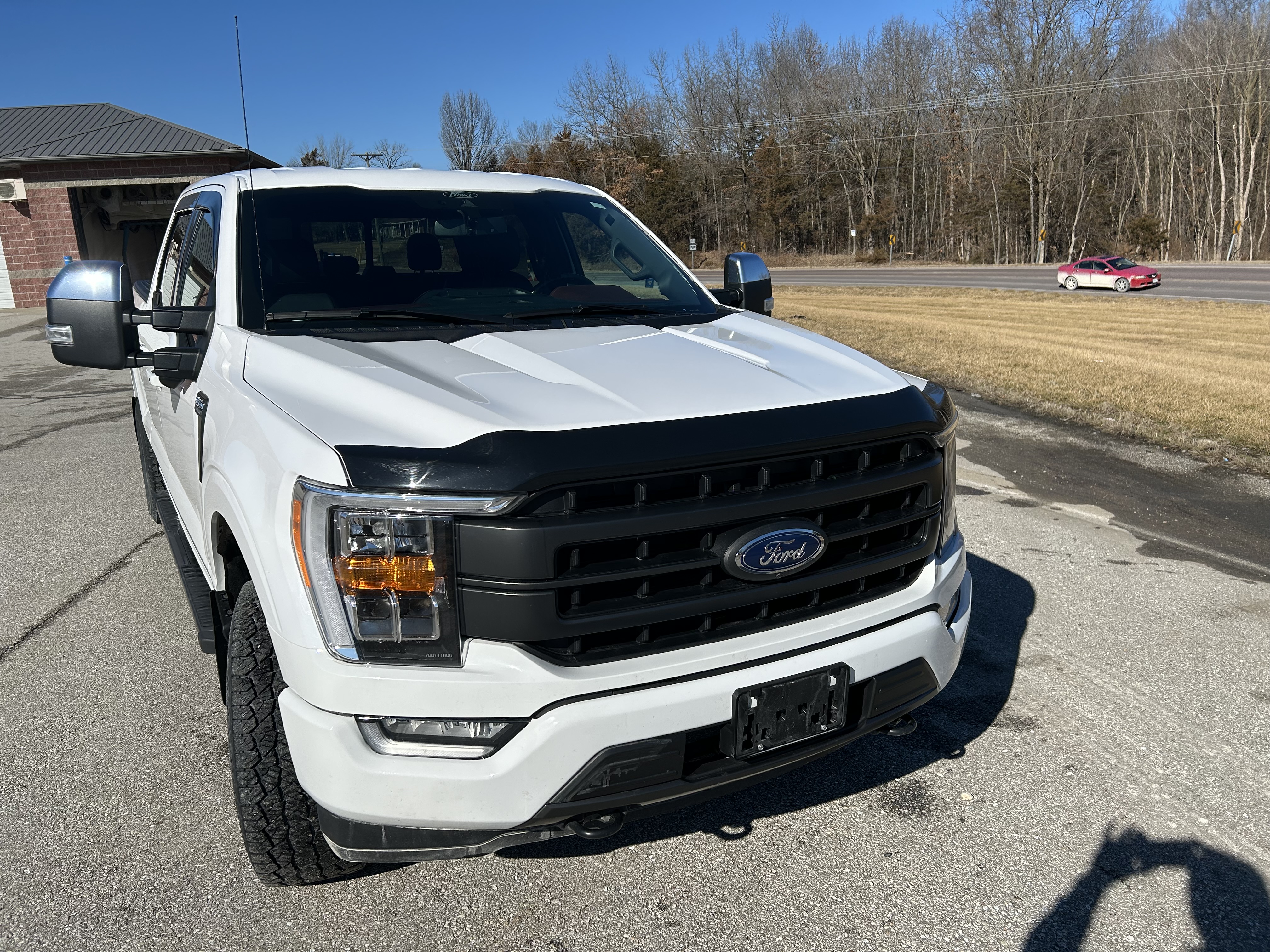 Used 2022 Ford F150 Lariat w/ Equipment Group 502A High AWD/4WD image 4