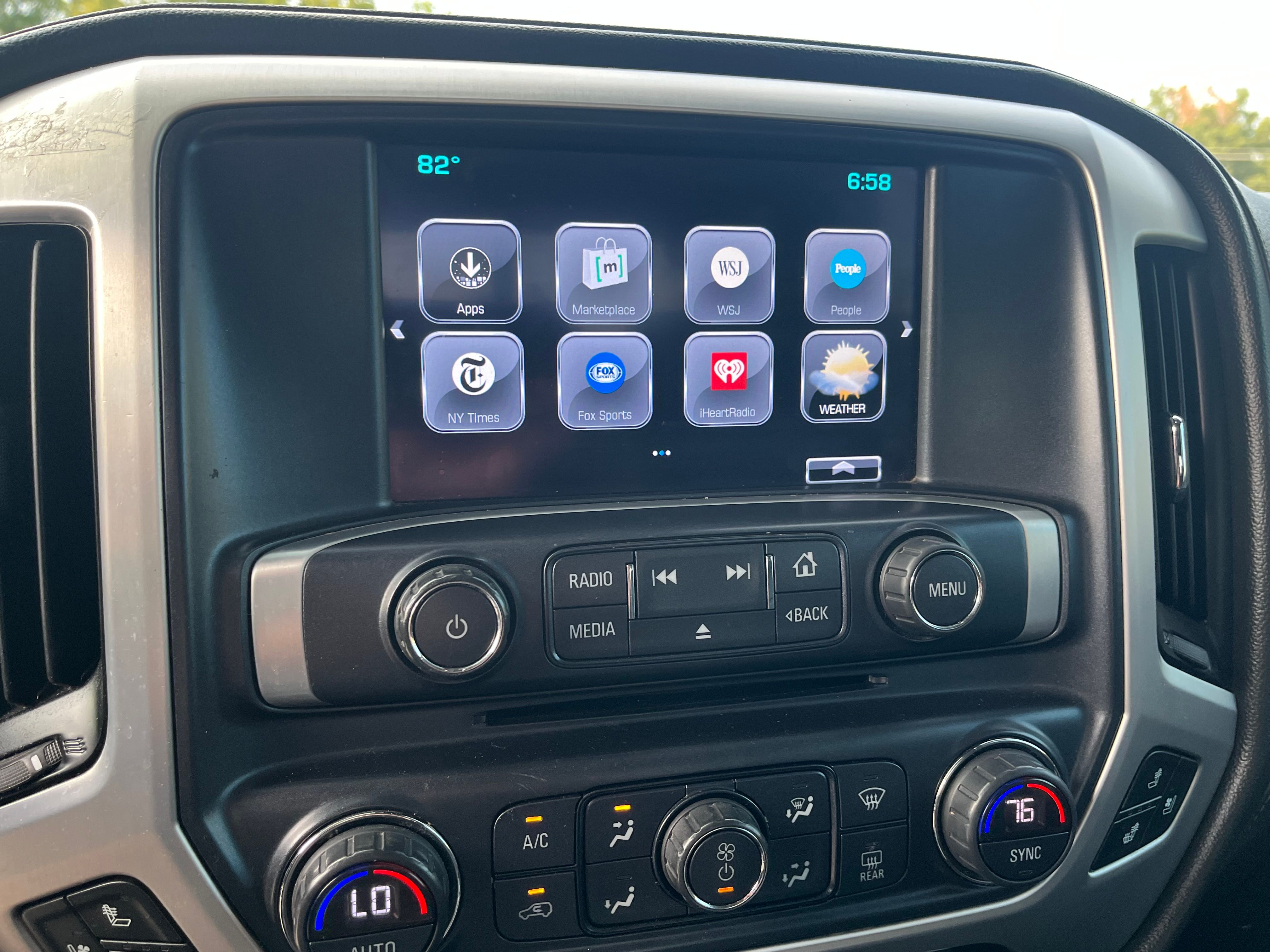 Used 2018 GMC Sierra 1500 SLT w/ Texas SLT Premium Package AWD/4WD image 13