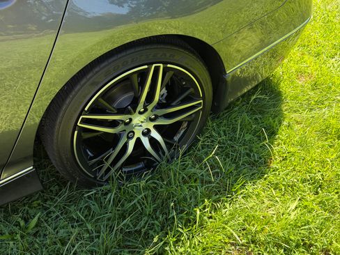 Used 2022 Honda Accord Touring image 12