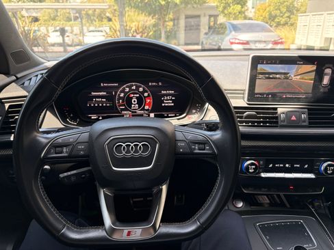 Used 2018 Audi SQ5 Prestige w/ Prestige Package AWD/4WD image 1