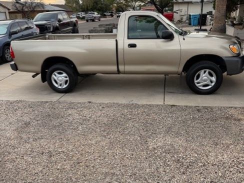 Used 2006 Toyota Tundra 2WD Regular Cab image 2