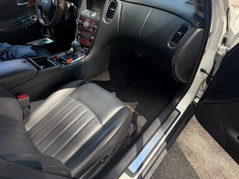 Used 2017 INFINITI QX50 AWD w/ Technology Package image 10